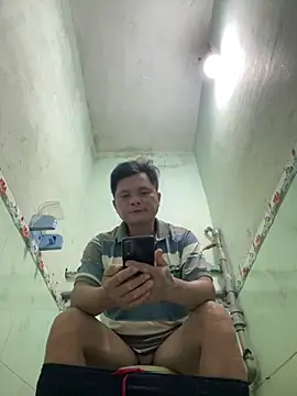 hotboy2x online show from March 2026 12:33:02 PM