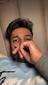 the Shinchanxh online show from November 2025 02:01:02 AM