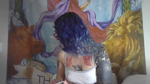 Snapshot of peetitefairy chatting on February 2026 04:17:01 AM peetitefairy online show from February 2026 04:17:01 AM