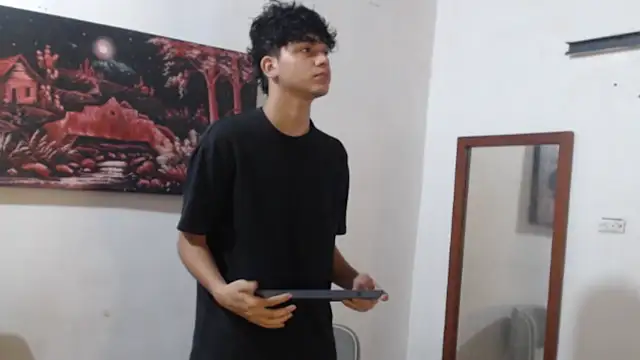 alice julls online show from November 2025 07:24:02 PM