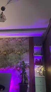 Snapshot of hannachris- chatting on October 2025 02:12:02 AM hannachris- online show from October 2025 02:12:02 AM