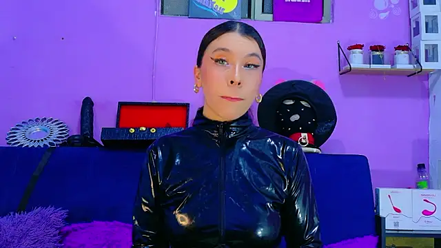 CristalRose online show from March 2026 08:35:02 PM