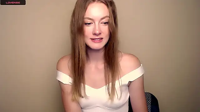 Snapshot of RoxySami_ chatting on September 2025 02:28:02 PM RoxySami online show from September 2025 02:28:02 PM