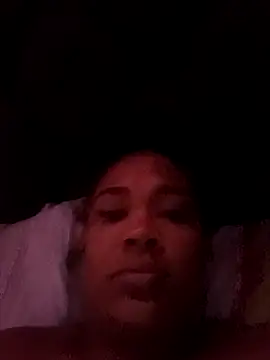 Snapshot of dahian_charlote02 chatting on February 2026 01:15:01 PM dahian charlote02 online show from February 2026 01:15:01 PM