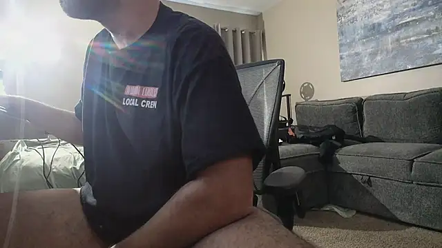 LeeCox online show from December 2024 12:11:02 AM