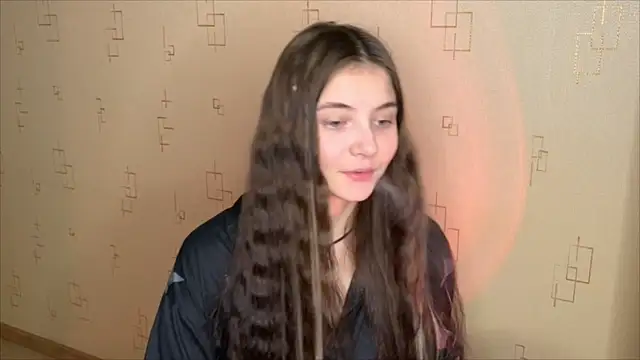 Snapshot of may_rollins chatting on October 2025 05:57:01 PM may rollins online show from October 2025 05:57:01 PM