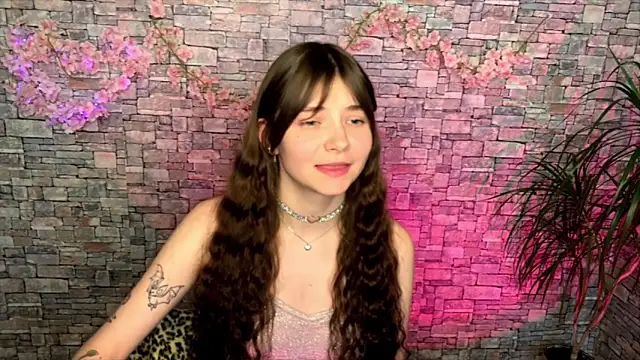 Snapshot of may_rollins chatting on May 2026 01:41:01 PM may rollins online show from May 2026 01:41:01 PM