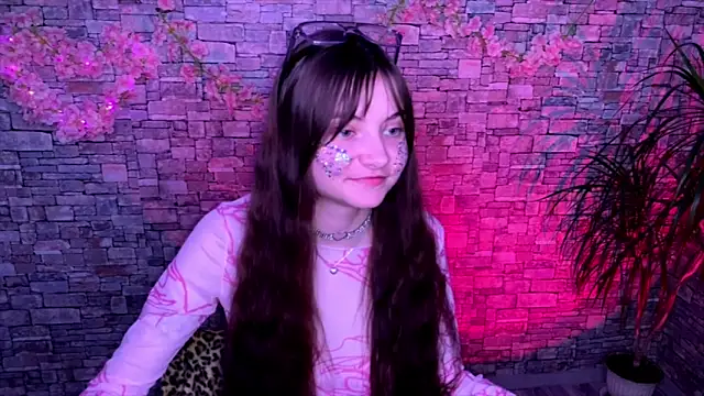 Snapshot of may_rollins chatting on May 2026 03:52:01 PM may rollins online show from May 2026 03:52:01 PM