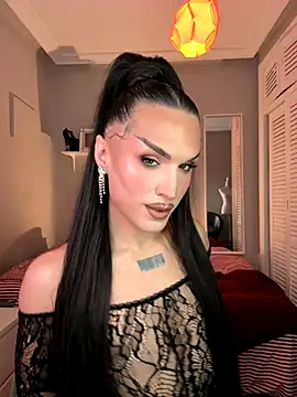 Snapshot of lacattiva chatting on December 2025 08:36:02 PM lacattiva online show from December 2025 08:36:02 PM