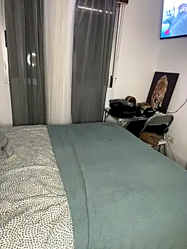 Snapshot of Wild2XXX chatting on October 2025 11:52:02 AM Wild2XXX online show from October 2025 11:52:02 AM