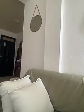 Snapshot of Zara_Bel chatting on October 2025 06:18:02 PM Zara Bel online show from October 2025 06:18:02 PM