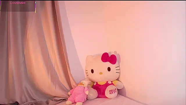 Snapshot of dulceangel__ chatting on October 2025 04:20:01 AM dulceangel online show from October 2025 04:20:01 AM