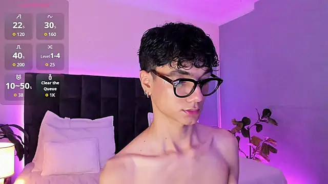 Snapshot of Phillicious__ chatting on November 2025 09:16:02 PM Phillicious online show from November 2025 09:16:02 PM