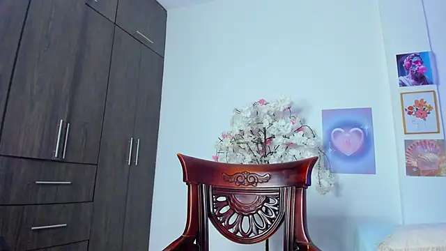 ashly pnik1 online show from November 2025 03:18:02 AM