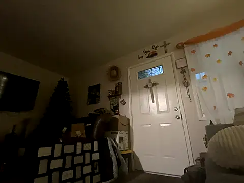 Snapshot of GirThyDock chatting on November 2025 10:37:01 AM GirThyDock online show from November 2025 10:37:01 AM