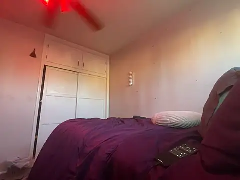 Snapshot of GirThyDock chatting on November 2025 12:09:01 AM GirThyDock online show from November 2025 12:09:01 AM