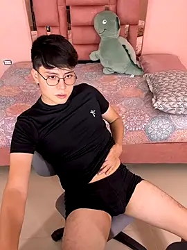 Snapshot of sexydany_ chatting on October 2025 04:34:02 AM sexydany online show from October 2025 04:34:02 AM