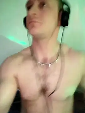 Dawidwi493  online show from February 2026 01:09:02 AM