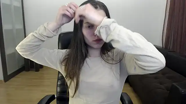 Snapshot of AmelieReve chatting on October 2025 05:53:01 PM AmelieReve online show from October 2025 05:53:01 PM