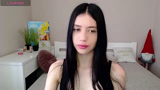 SelinLi online show from June 2026 06:25:01 AM