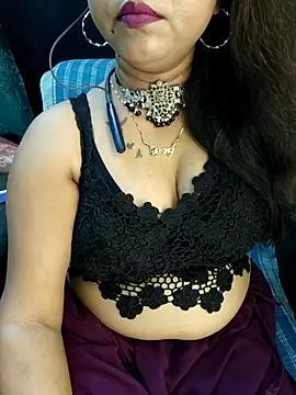 Sexy juhee online show from July 2026 01:04:01 PM