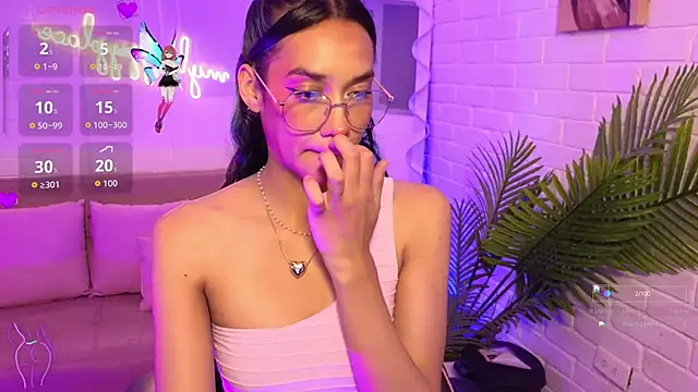 artemiss tay online show from November 2025 07:01:02 PM