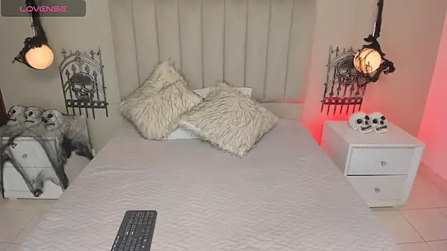 Dani rosse  online show from October 2025 01:12:02 PM