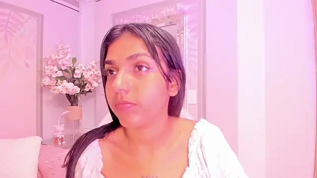 Jessgarcia  online show from October 2025 05:49:02 AM