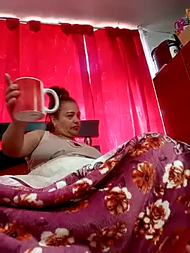 Lady 16 online show from September 2025 12:40:02 PM