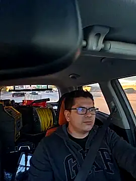 lucho8690 online show from February 2026 10:48:01 PM