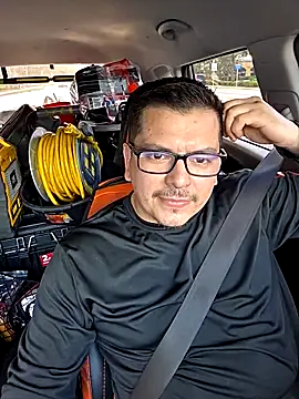 lucho8690 online show from March 2026 10:26:01 PM