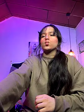 Eymmy 24 online show from October 2025 04:20:02 AM