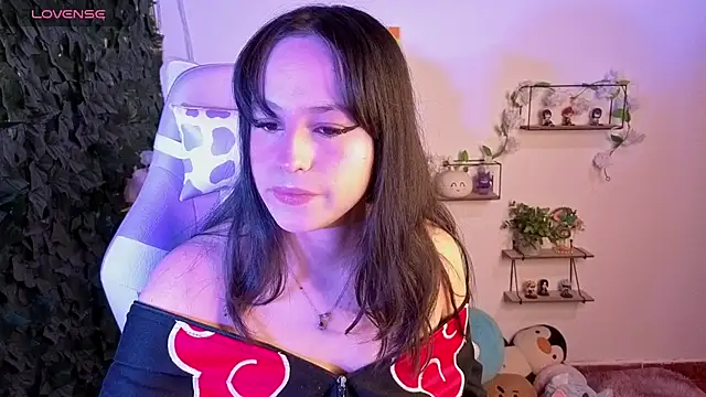 Eymmy 24 online show from May 2026 01:45:02 AM