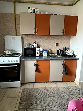 Snapshot of MiaKiittyy chatting on September 2025 01:27:02 PM MiaKiittyy online show from September 2025 01:27:02 PM