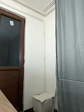 MiaKiittyy online show from February 2026 10:08:02 PM