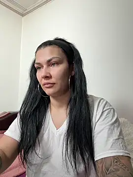 MiaKiittyy online show from March 2026 12:36:02 AM