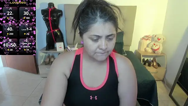 TifanyAmazinng online show from January 2026 12:40:01 PM