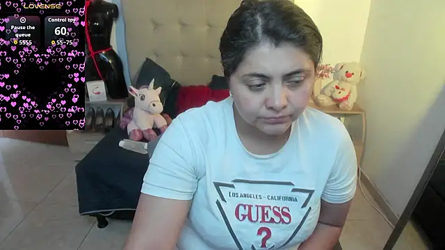 TifanyAmazinng online show from January 2026 12:54:01 PM