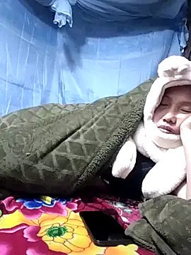 Snapshot of PhamPm70 chatting on December 2025 01:06:01 PM PhamPm70 online show from December 2025 01:06:01 PM