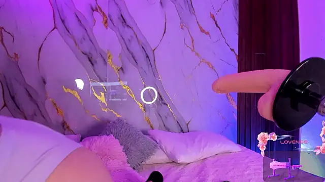 alicecute77 online show from February 2026 02:26:02 AM