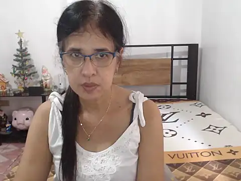 Prettysweetmum online show from June 2026 06:22:02 AM