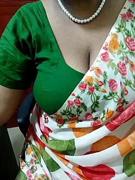 Snapshot of tami_lavanya chatting on September 2025 04:19:01 PM tami lavanya online show from September 2025 04:19:01 PM