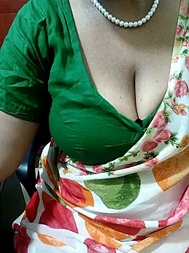 Snapshot of tami_lavanya chatting on September 2025 05:59:02 PM tami lavanya online show from September 2025 05:59:02 PM