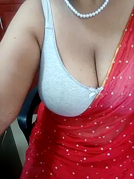 Snapshot of tami_lavanya chatting on October 2025 03:04:01 AM tami lavanya online show from October 2025 03:04:01 AM