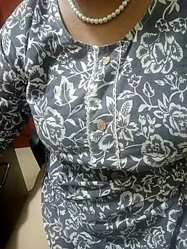 Snapshot of tami_lavanya chatting on October 2025 05:55:02 PM tami lavanya online show from October 2025 05:55:02 PM