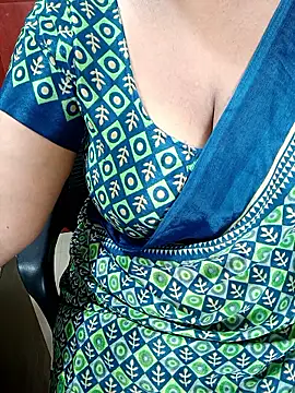 Snapshot of tami_lavanya chatting on October 2025 04:55:01 AM tami lavanya online show from October 2025 04:55:01 AM