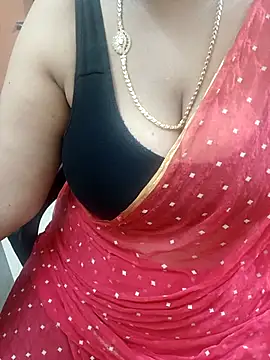 Snapshot of tami_lavanya chatting on October 2025 04:03:02 PM tami lavanya online show from October 2025 04:03:02 PM