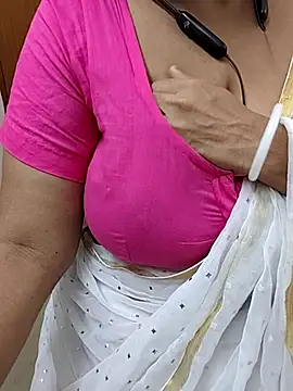 tami lavanya online show from June 2026 06:28:01 PM