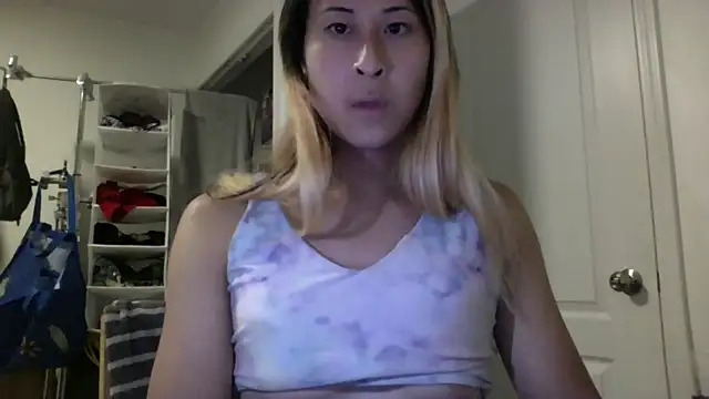 Snapshot of hofgw7 chatting on September 2025 02:22:02 AM hofgw7 online show from September 2025 02:22:02 AM
