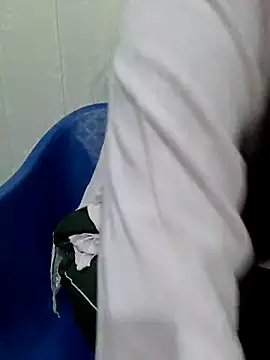 Aarti-kumri online show from October 2025 10:27:01 AM